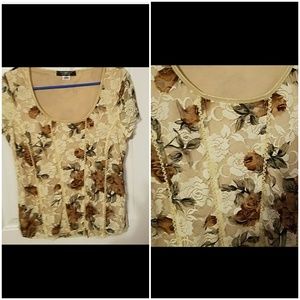 Lacy rose pattern top